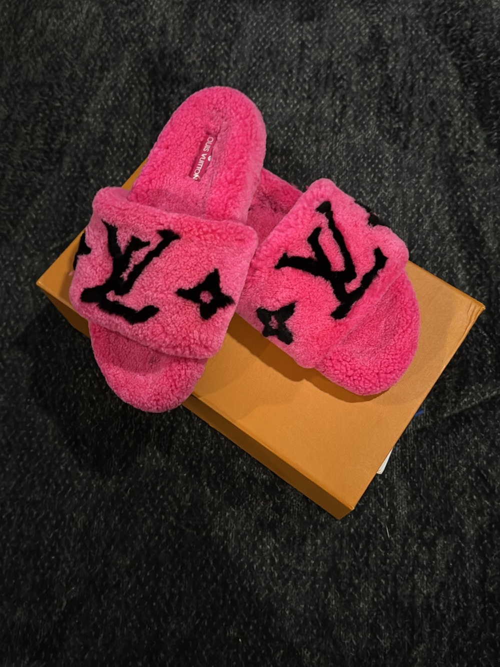 Louis Vuitton Fuchsia Shearling Logo Slide Slippers